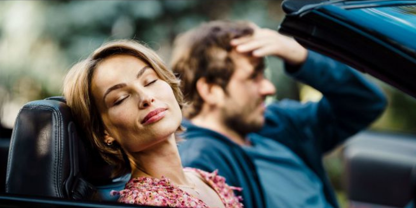     Szczęścia chodzą parami - nowy zwiastun. Polska komedia romantyczna o pechowcu